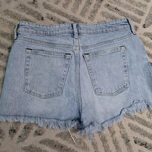 Casual Light Blue Frayed Hem Jean Shorts